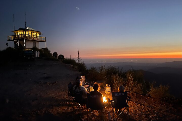 Devils Peak Yosemite Sunset 4x4 Jeep Tour - Photo 1 of 16